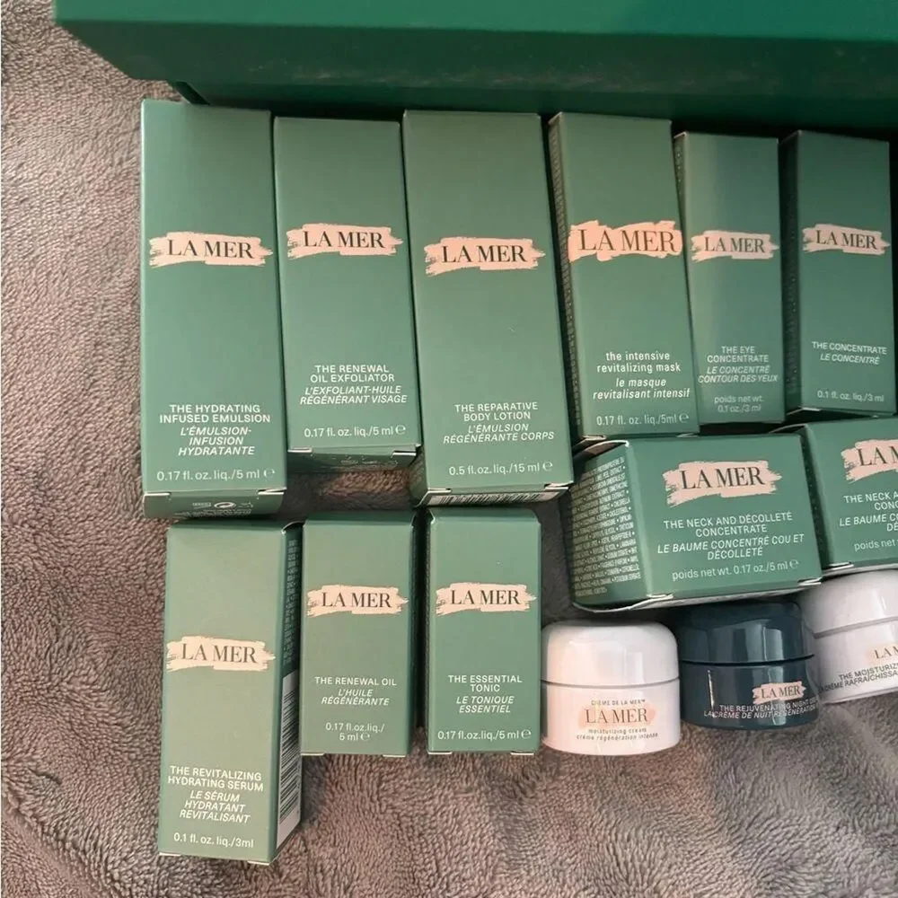 La-mer Green and White Skincare